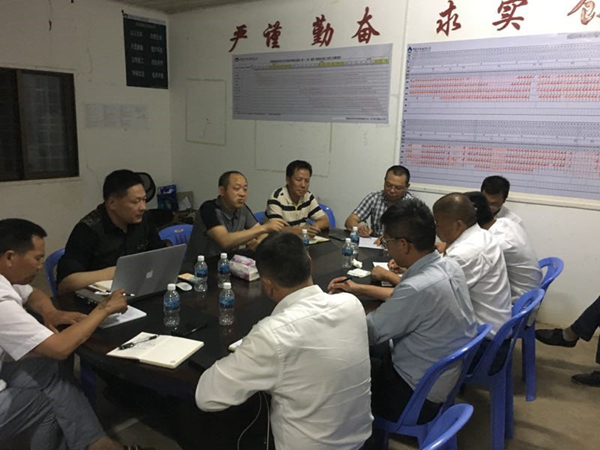 陈云总经理一行到柬埔寨230kV变电站及线路工程视察指导工作